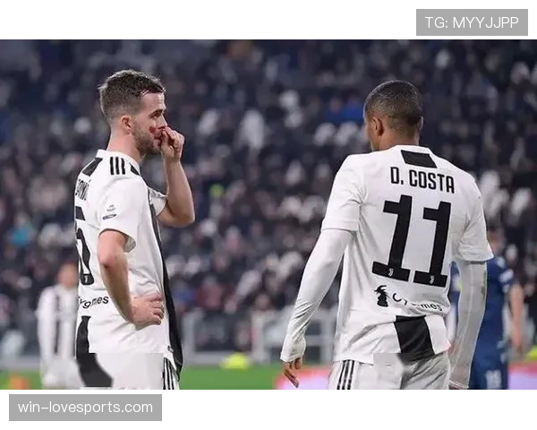 卡马文加与若日尼奥中场节奏掌控能力的差距根源